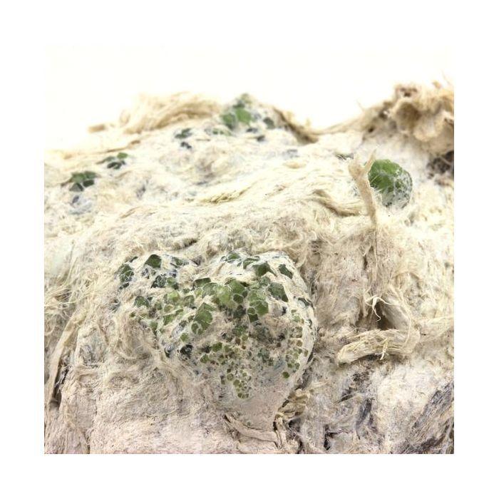 Grenat démantoïde 1090.2 carats