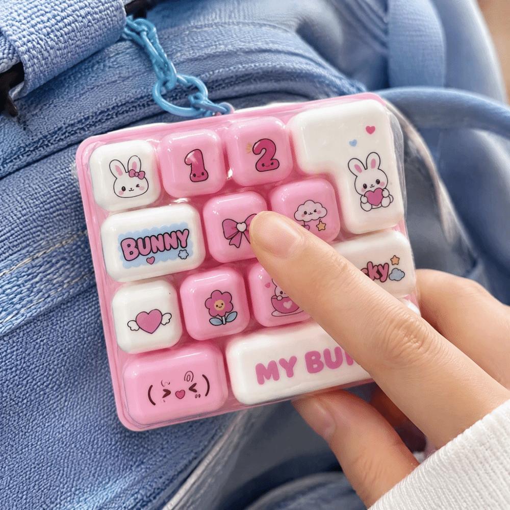 Pressable Keys 9 Keys Keyboard Keychain Cartoon Keyboard Clicker Keychain Desktop Decoration