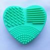 Кисть для нанесения тонального крема в форме сердца, ручной очиститель, силиконовый коврик для чистки, косметический инструмент, портативный подарок для путешествий и общежития