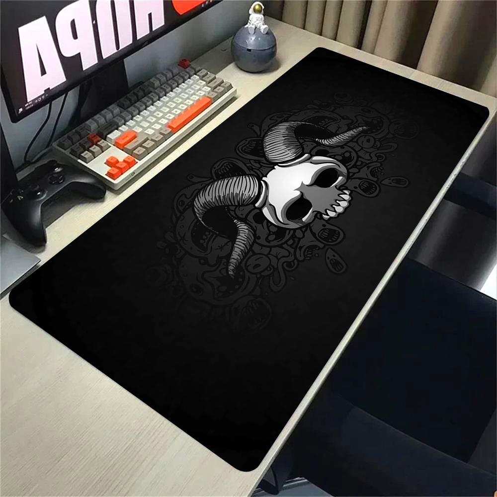 Anime The Binding Of Isaac Mousepad Game Keyboard Lock Edges Mice Pad Computer Accessories Non-slip Deskmats Pc Cabinet Mausepad
