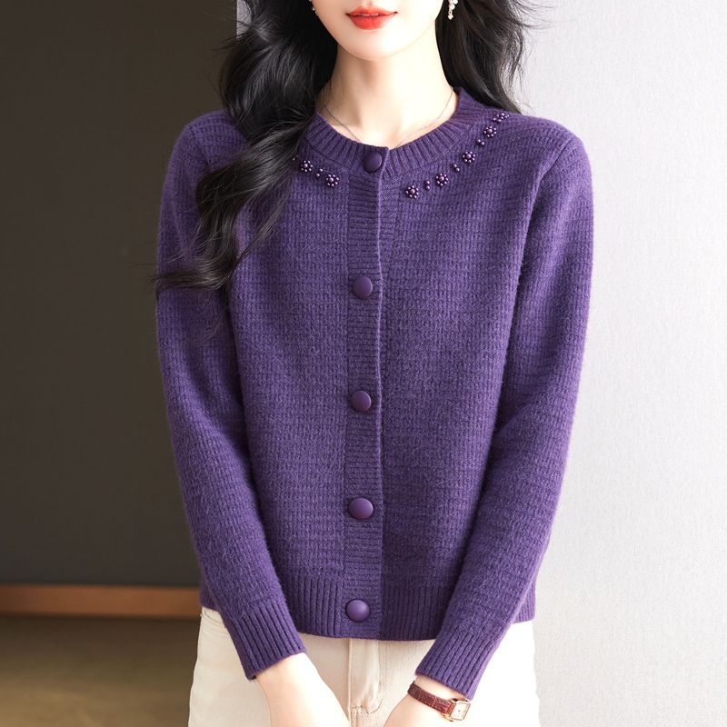 Autumn and Winter Fashion Women's Sweater Knitted Cardigan Round Neck Pearl Sweater Coat Thickened