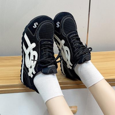 Женская обувь – Кроссовки