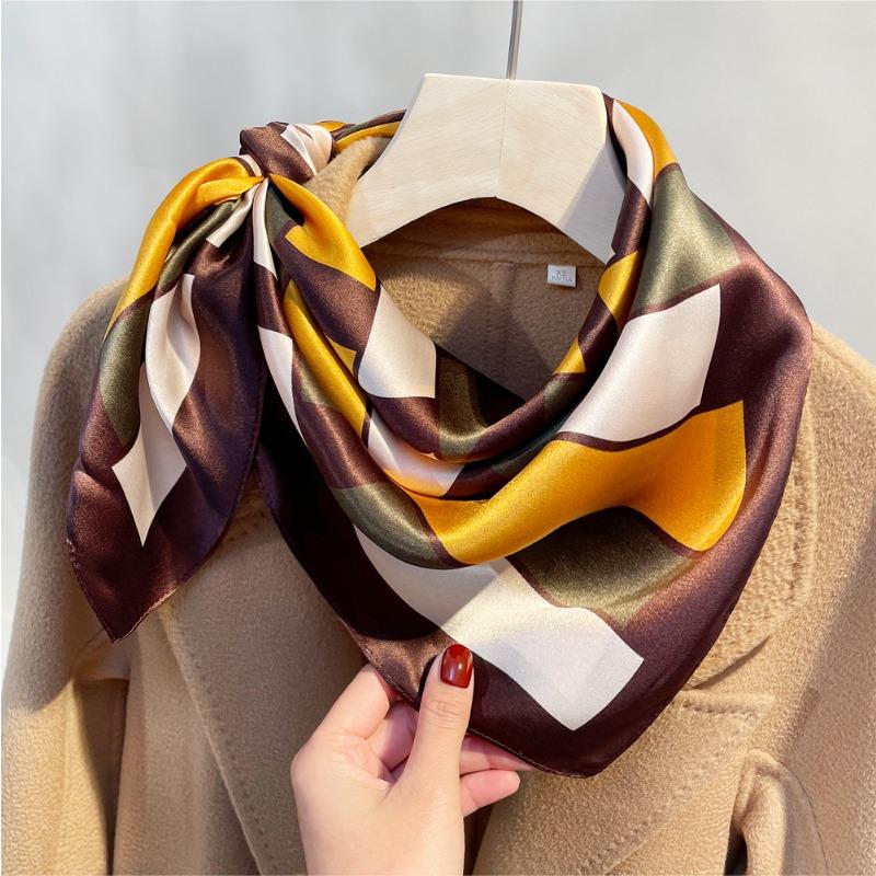 Spring New Yellow-green Plaid Mulberry Silk Scarf Women's Fashion Versatile Plain Crepe Satin Silk Small Square Scarf Scarf