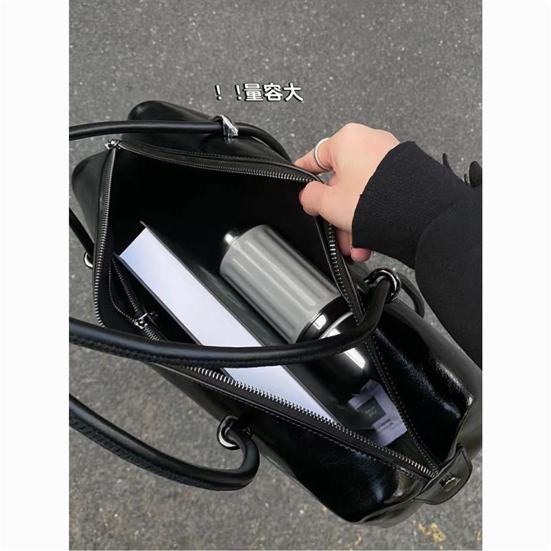 Летняя женская сумка, черная, большой емкости, сумка-подушка Boston, сумка Spice Girl Locomotive, дорожная сумка через плечо с текстурой премиум-класса