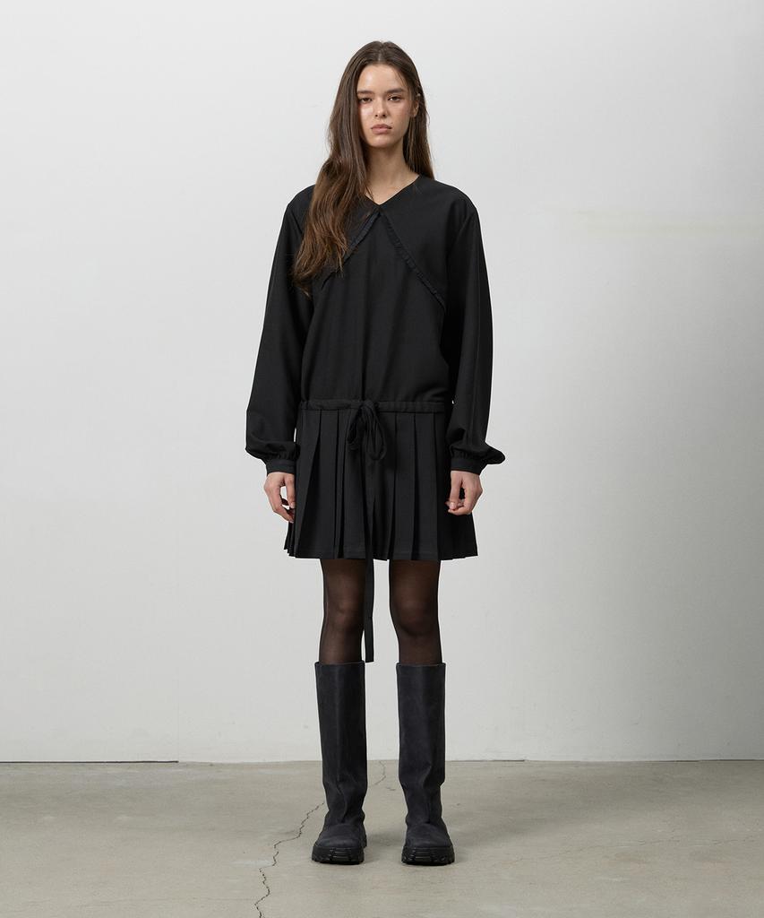 Three To Eighty Pleats Ribbon Dress Black