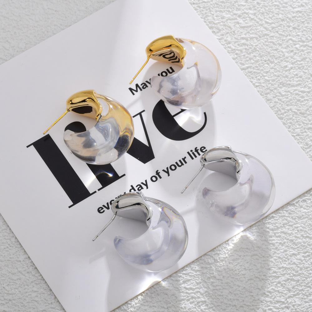 Прозрачные серьги-крючки