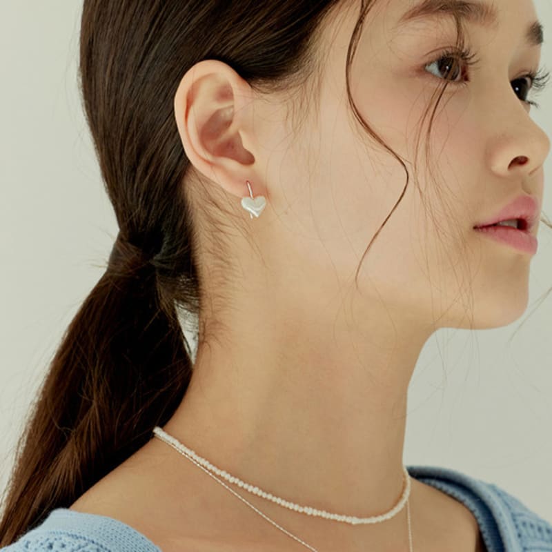 murmur [925silver]Matt volume heart hook earrings