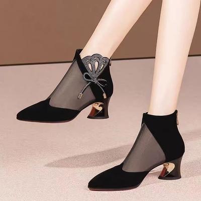 Ботунки на высоком каблуке Baotou женские на толстом каблуке сетчатые с вырезами сандалии женские летние новые модные со стразами и бантом универсальные сетчатые ботинки