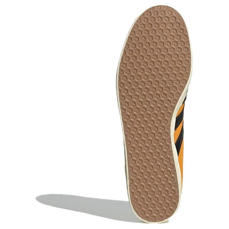 adidas Gazelle '75th Anniversary' (Unisex) Team Collegiate Gold 2 / Core Black / Cream White Skateboard Shoes JP5283