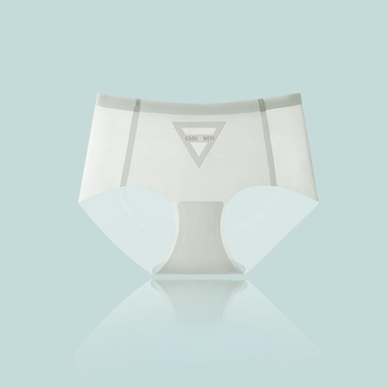 Ice Silk Underpants Women's Traceless Pure Cotton Antibacterial Crotch Mid Waist  Summer Breathable Sexy Triangle Shorts