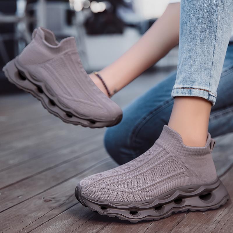 Большие размеры спортивной обуви, женская обувь, летающая плетеная обувь, носки, мужская обувь, ленивая обувь с одной педалью, повседневная обувь, новые модели для мужчин