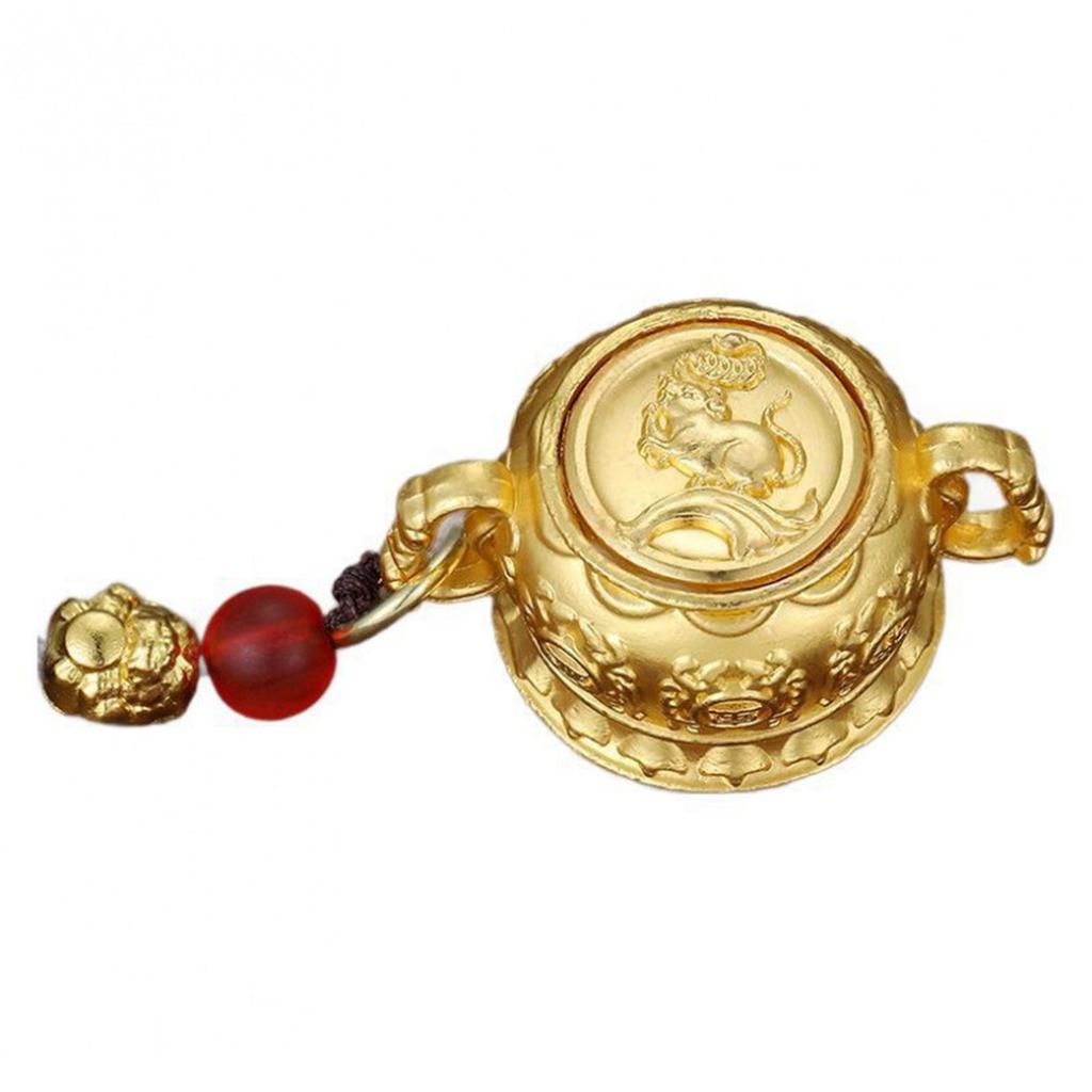 Подвеска-брелок с символом китайского зодиака, символизирующая удачу и богатство, изготовленная из прочного металла с изысканными деталями.