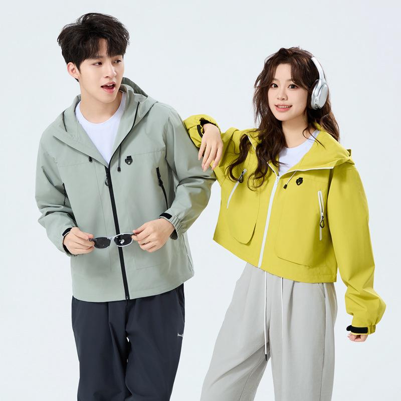 2025 Весенняя Уличная Модная Ветровка с Капюшоном для Пар - Стильная Куртка для Пеших Прогулок и Альпинизма