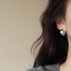 Серьга-гвоздик в виде капли Женский нишевый дизайн Легкая роскошь Чувство зрелости Темперамент Простая Французская Мода Круг Ins Стиль Серьги Гвоздики Универсальные Повседневная Носка