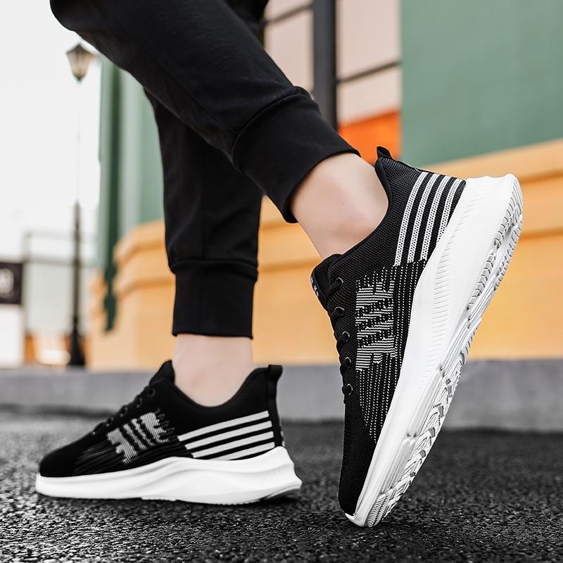 Adult Oversized Lightweight Breathable Shock-absorbing Wear-resistant Fashionable and Trendy Casual Sports Shoes