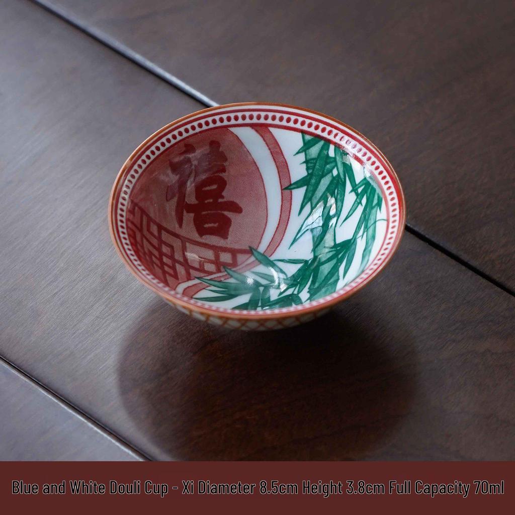 Двухцветная сине-белая фарфоровая чашка доули - Керамическая чашка мастера кунг-фу, Японская дегустационная чаша, Одинарная чайная чашка.