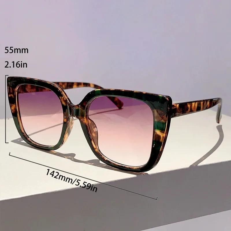 2025 New Brand Designer Square Sunglasses Women Men Oversized Cat Eye Sunglass Gradient Lens Glasses for Women Driving Shades