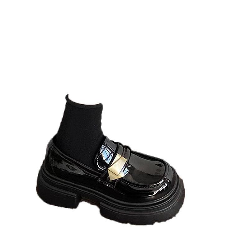 С юбочной платформой британский стиль женские весенние новые jk универсальные японские увеличивающие рост маленькие кожаные туфли одинарные