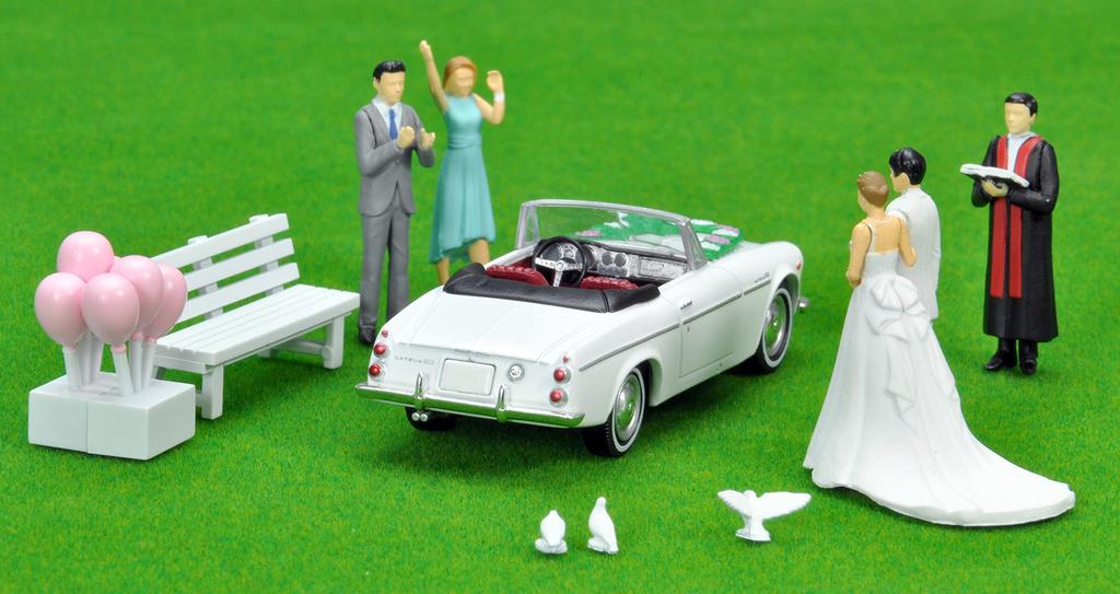 Geocolle 64 Car Snap 13a Wedding 1600 Sports окрашенный частично собранный завершенный набор мини-автомобиля 321286 1/64# (Датсун включен) АБС / ПВХ