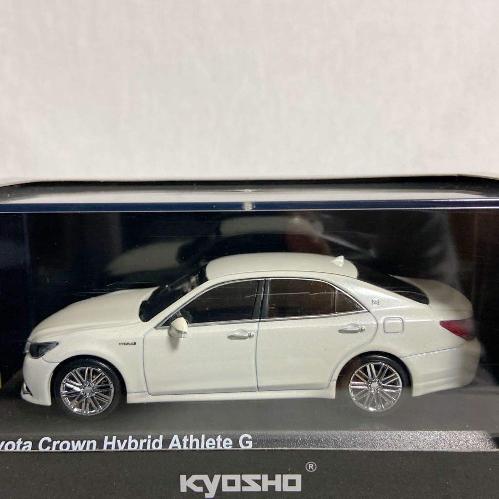 Kyosho масштаб Toyota Crown Hybrid Athlete G Белый перламутровый кристалл 210 серия Миниатюрная модель автомобиля 1/43