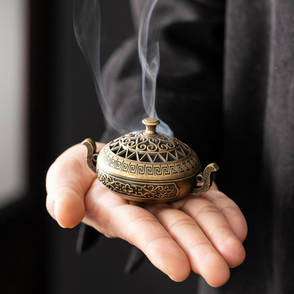 1pc Brass Incense Burner Metal Aromatherapy Holder Unscented Ideal for Yoga Meditation Bedroom Ambiance Home Decor