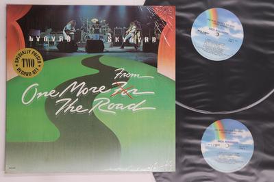 Виниловая пластинка LYNYRD SKYNYRD - One More From The Road MCA26897 MCA 1980 США Рок Б/У