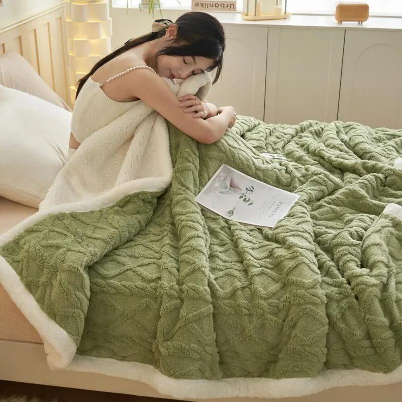 Новое одеяло Tafu Fleece Water Cube Nap Sofa Flannel Milk Fleece Double Thickened Blanket Легкое, нежное и теплое