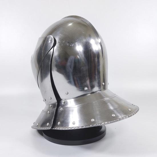 Средневековый рыцарский шлем Ларп Необычные доспехи Костюм Платье, Средневековый шлем крестоносца, Шлем тамплиера