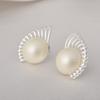 Vintage Fan-Shaped Pearl Stud Earrings Personalized Hollow Gold Plated Elegant Jewelry for Women