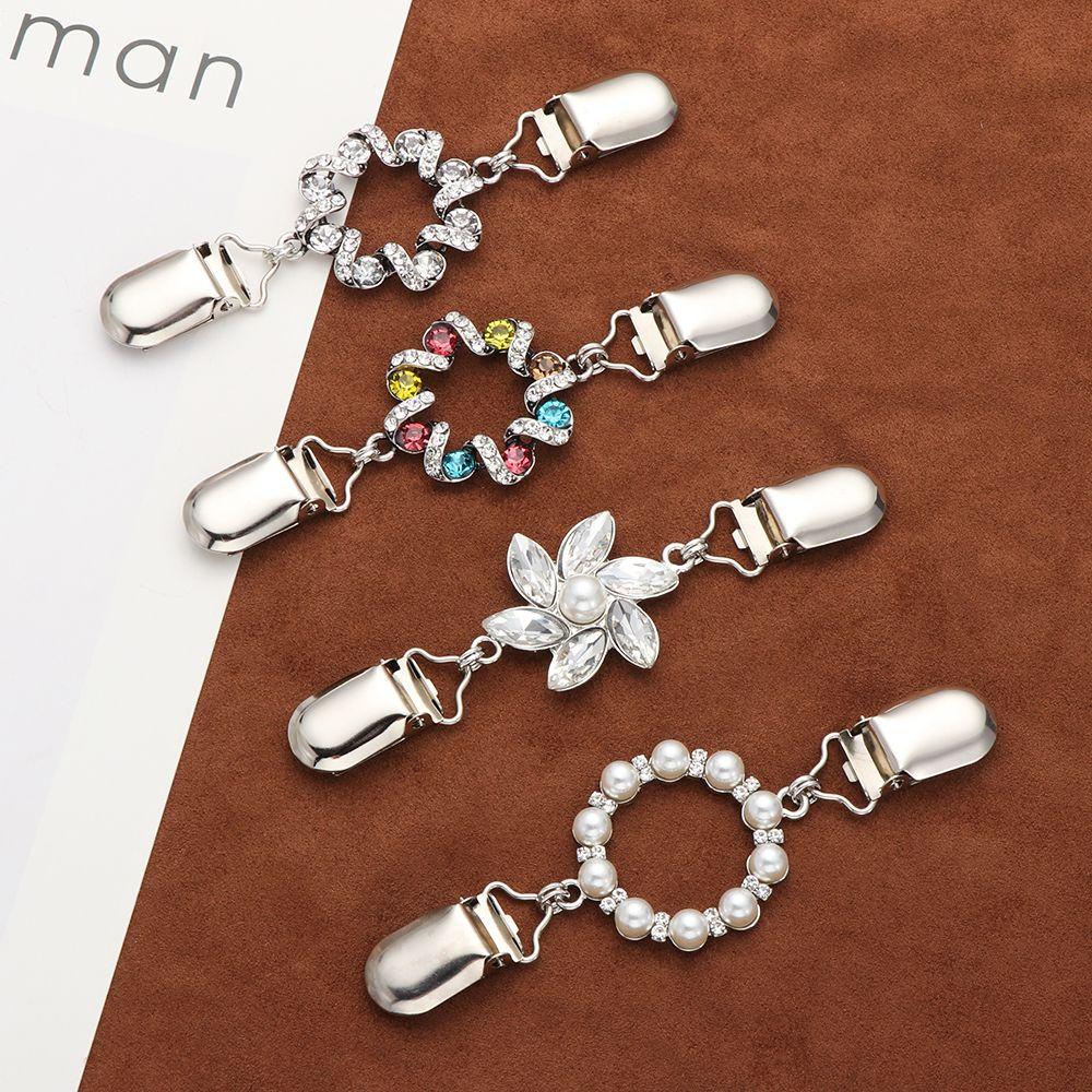 Fashion Gift Charm Shiny Rhinestone Blouse Collar Pin Brooches Women Shawl Clip Cardigan Duck Clip
