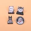 English Style Cartoon Animal Brooch: Cute Cat & Dog Doctor Nurse Pin for Bags
