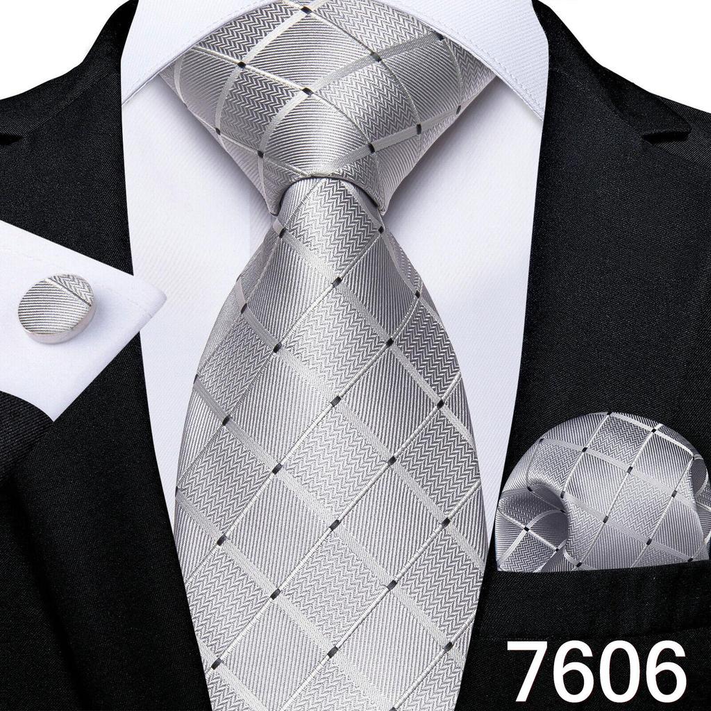 Мужской классический галстук