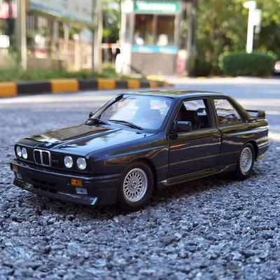 1:24 1988 BMW M3 E30 литая спортивная модель автомобиля литая металлическая классическая модель автомобиля с высокой имитацией звука и света детские игрушки подарок
