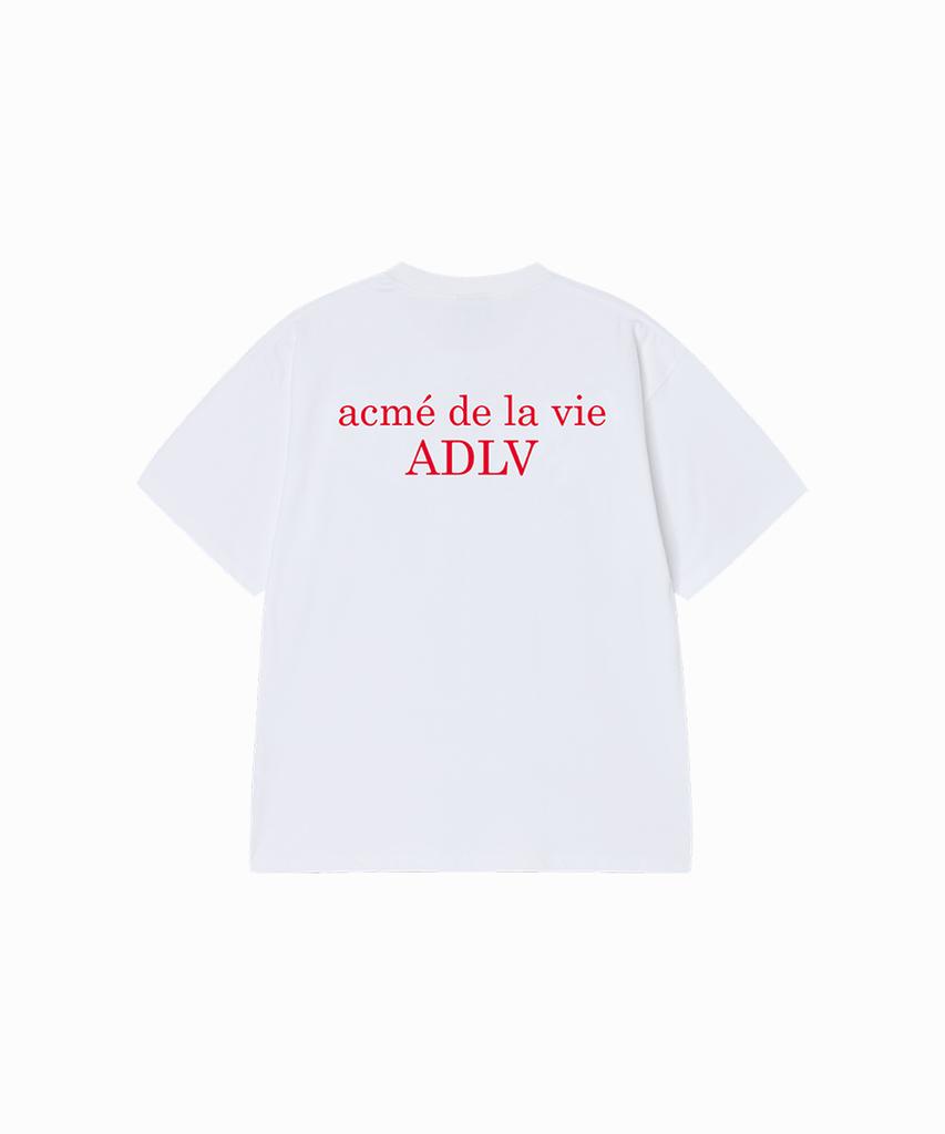 ACME DE LA VIE Базовая футболка с красным логотипом, короткий рукав