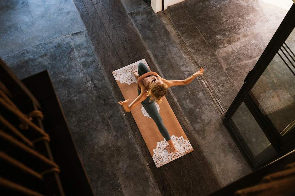 Yoga Design Lab Cork Yoga Mat Lightweight with Strap Pilates Training Fitness Exercise Mat (Mandala White, 3.5mm)