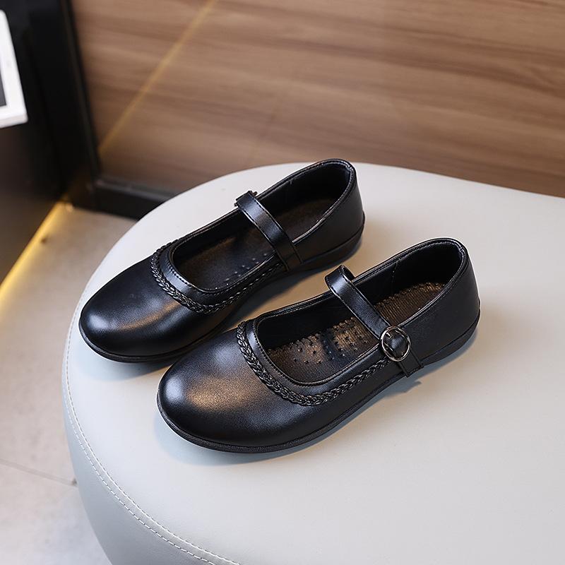 Британский стиль Детская кожаная обувь Черная школьная обувь для девочек 2024 Новая униформа Универсальная детская обувь принцессы Модная нескользящая