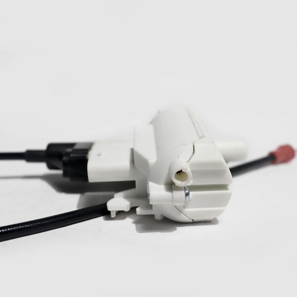 Блок управления приводом замка передней правой двери BMW W222 2227601400 В наличии