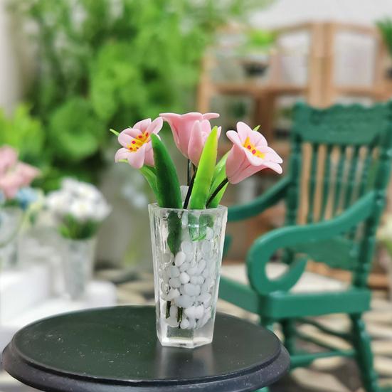 Миниатюрная игрушка-лилия в горшке, реалистичная смола, мини-ваза для цветов, модель, фигурка, сделай сам, реквизит для фотосессии, 1/12, аксессуары для украшения кукольного домика