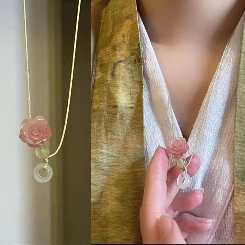 New Chinese Style Beaded Butterfly Necklace with a New High-end Design Niche Sweater Chain, Women's Summer Collarbone Chain