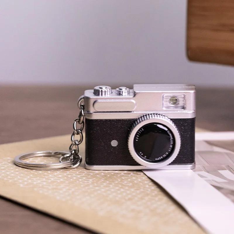 Новый Креативный Мини Светящийся Малыш С DSLR Камерой Брелок Со Вспышкой Звуковыми Эффектами Подарок Аксессуары Для Сумки Игрушка Детский Мальчик Подарок Брелок