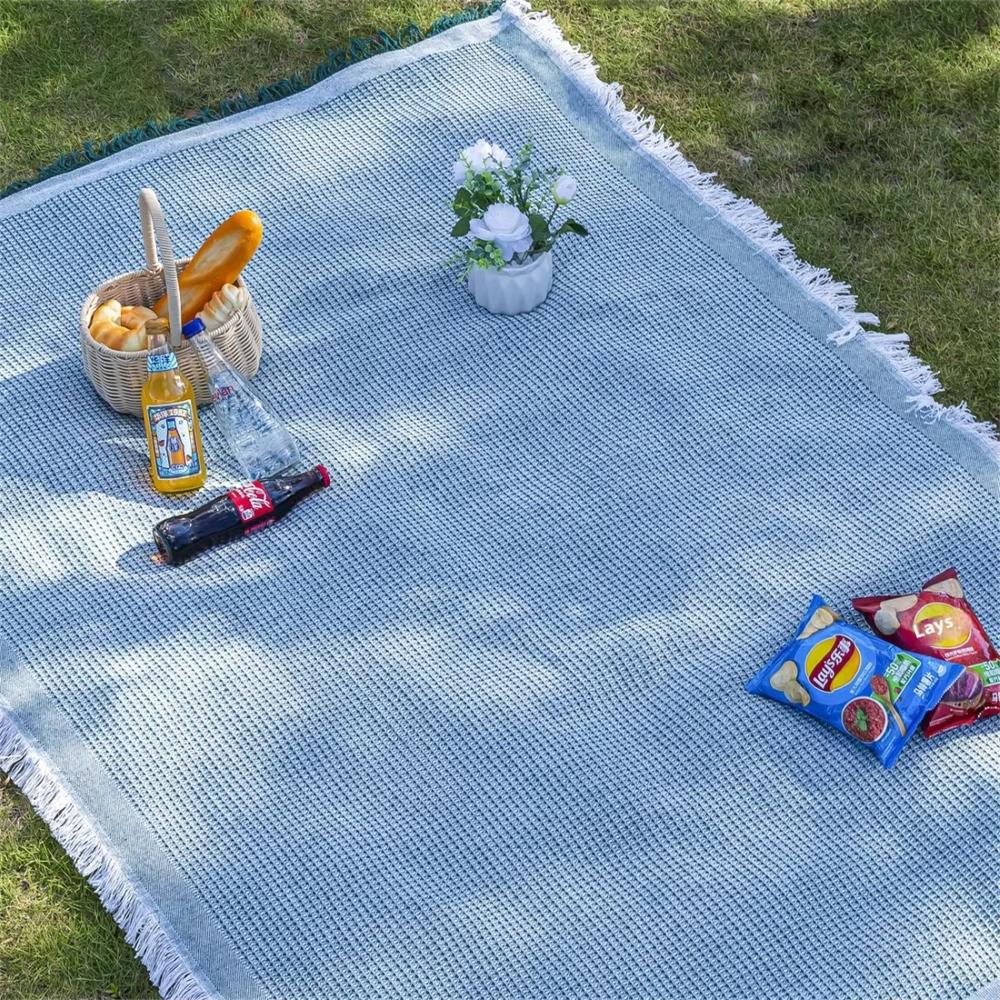 Picnic Mat Blanket Extra Large Waterproof Foldable Four Seasons Outdoor Blanket for Camping Barbecue Park Beach