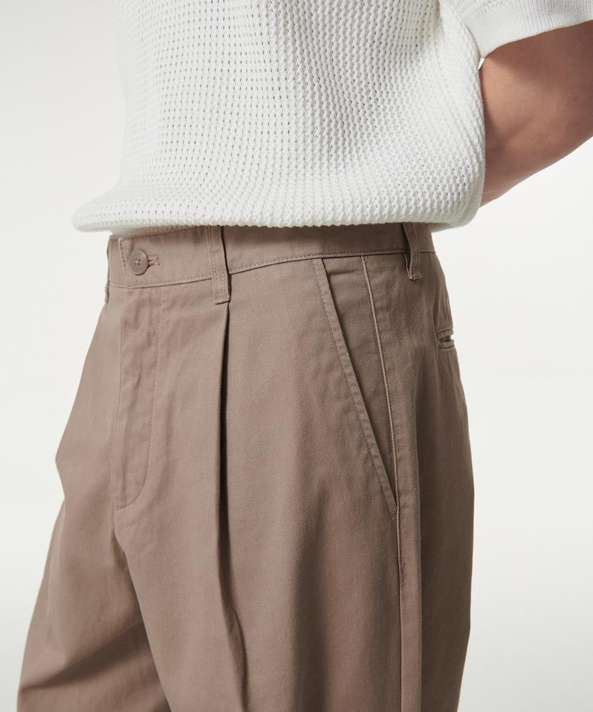 MUSINSA STANDARD One-Pleat Regular Fit Chino Pants [Mocha Beige]