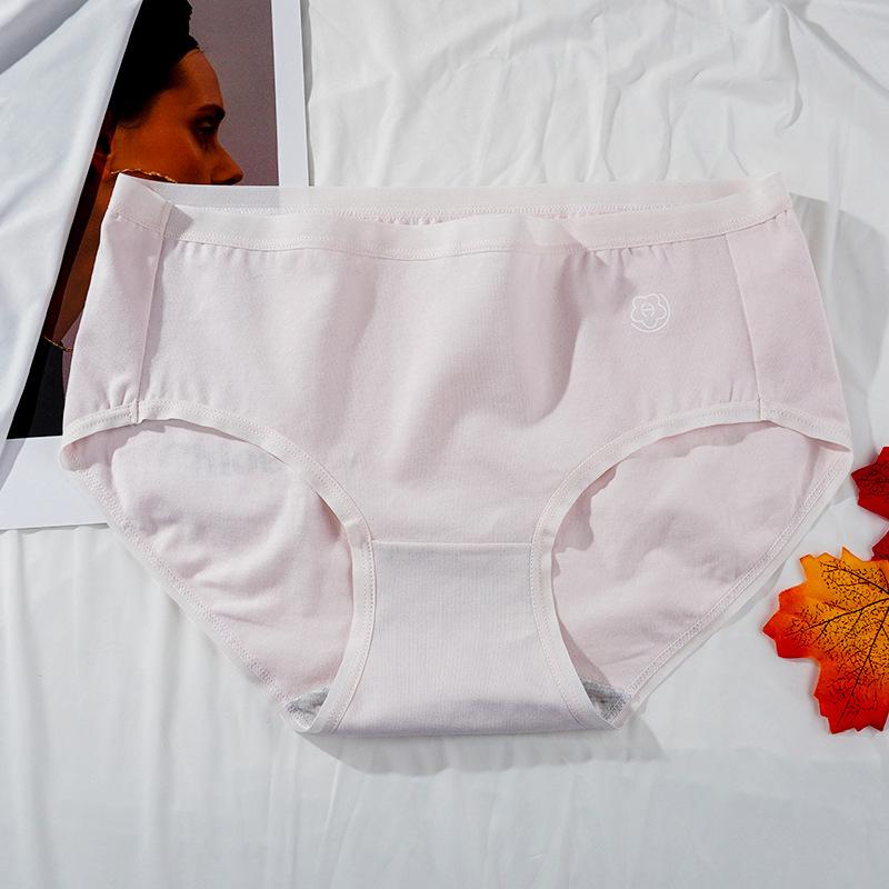 Solid Color Cotton Underwear Women's Underwear Slim Fitting Triangle Pants Simple and Breathable