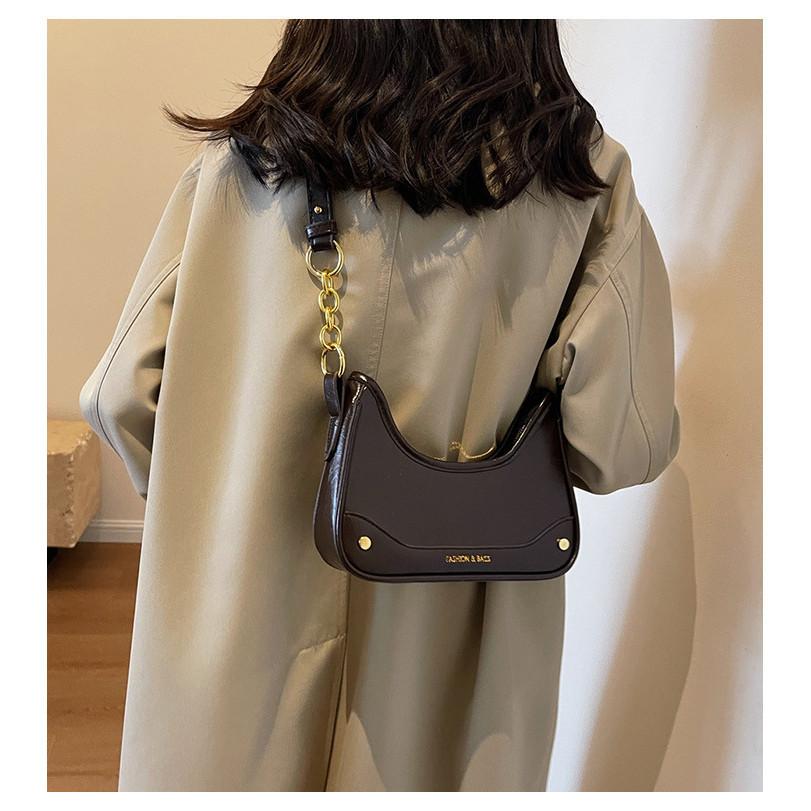 IELGY Women's Armpit Bag, High-end Foreign Fashion French Niche Shoulder Messenger Bag