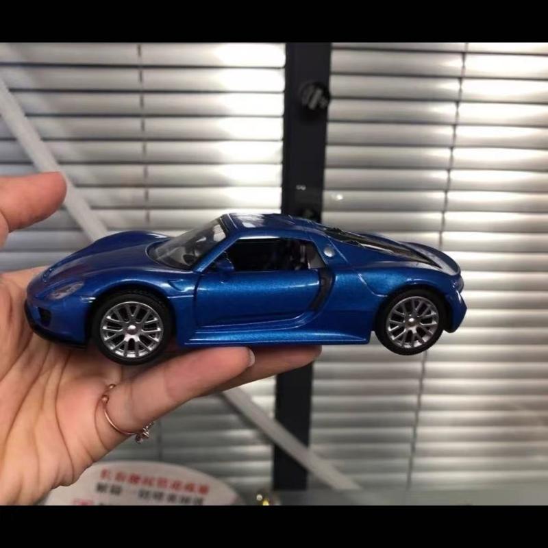 1:36 Porsche 918 Sports Car Alloy Model Diecast Toy Vehicles Metal Toy Car Model High Simulation Collection Kids Toy Gift A37