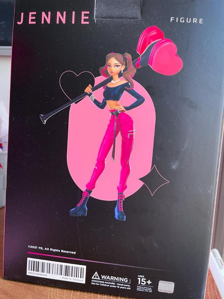 [USED] Ultra Rare BLACKPINK JENNIE Collector's Figure Limited Edition