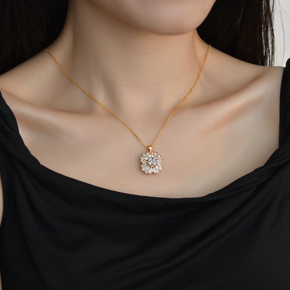 Роскошное колье-подвеска с муассанитом 1 карат из стерлингового серебра S925