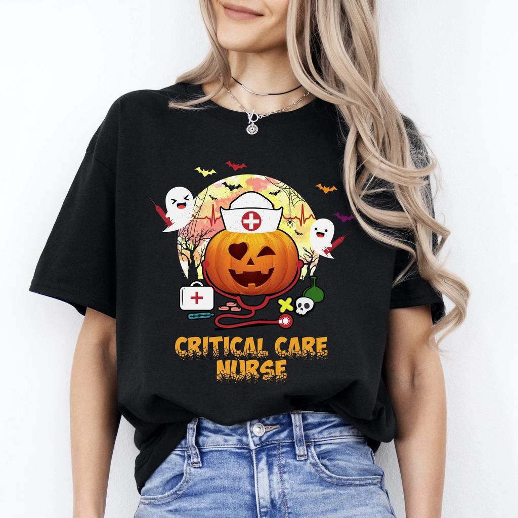 Critical care nurse Halloween Unisex T-Shirt Scary Spooky CCU intensive care nur