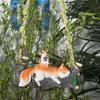 Садовая фигурка Высокодетализированная синтетическая смола Дизайн спящей белки Подвесное украшение Имитация листа Качели Украшение
