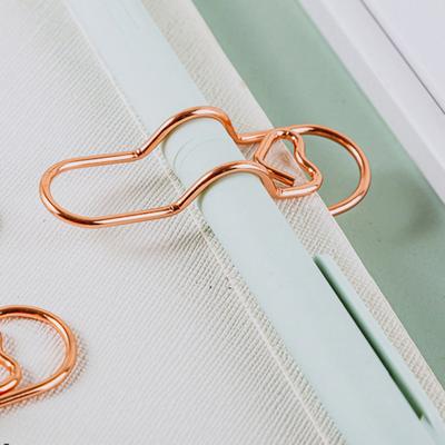 6 шт. Металлические скрепки для ручек в форме сердца, держатели для ручек для блокнотов, цветные скрепки для бумаги, милые фигурные скрепки, школьные принадлежности